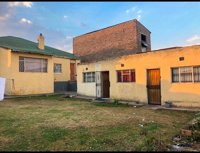 7 BEDROOM HOUSE FOR SALE IN ELSBURG